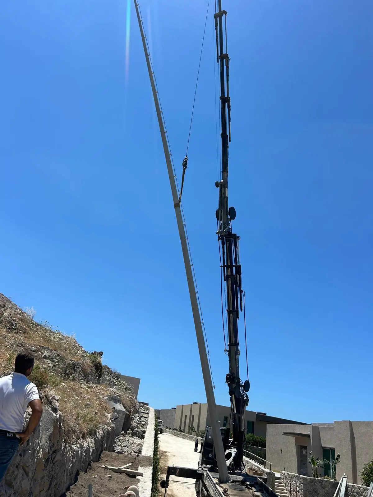 Enerji nakil hattı ve direk montajı